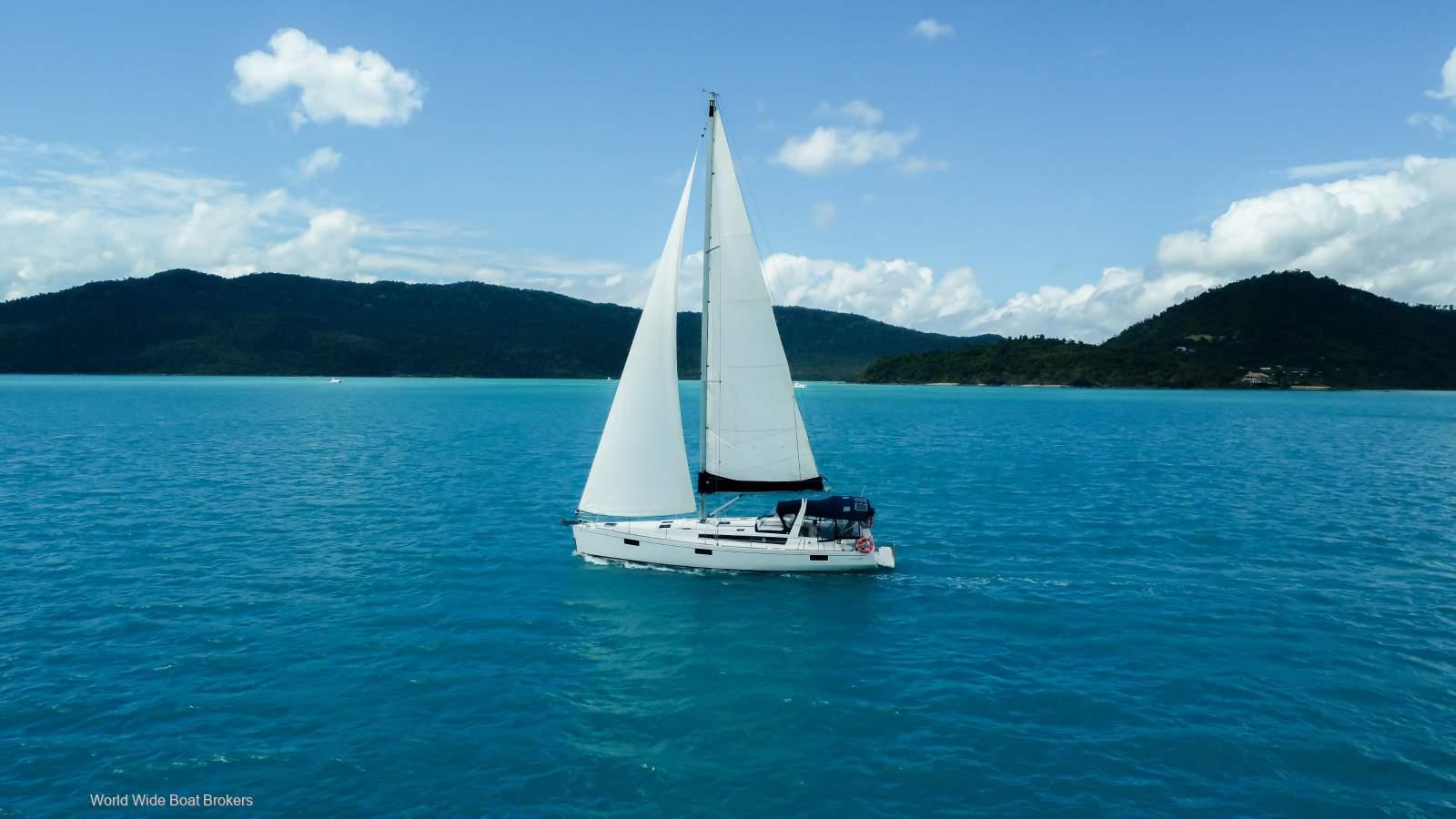 Beneteau Oceanis 48, photo 8