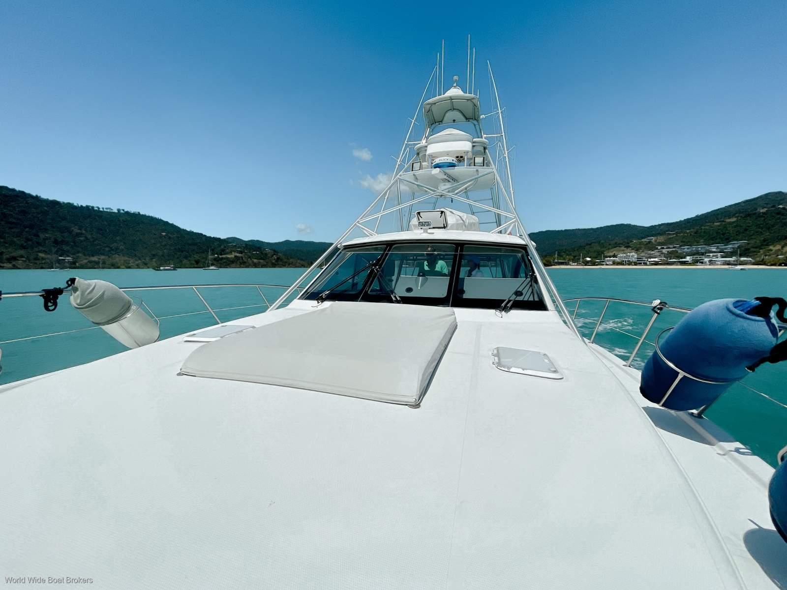 Riviera 48 Offshore Express, photo 9