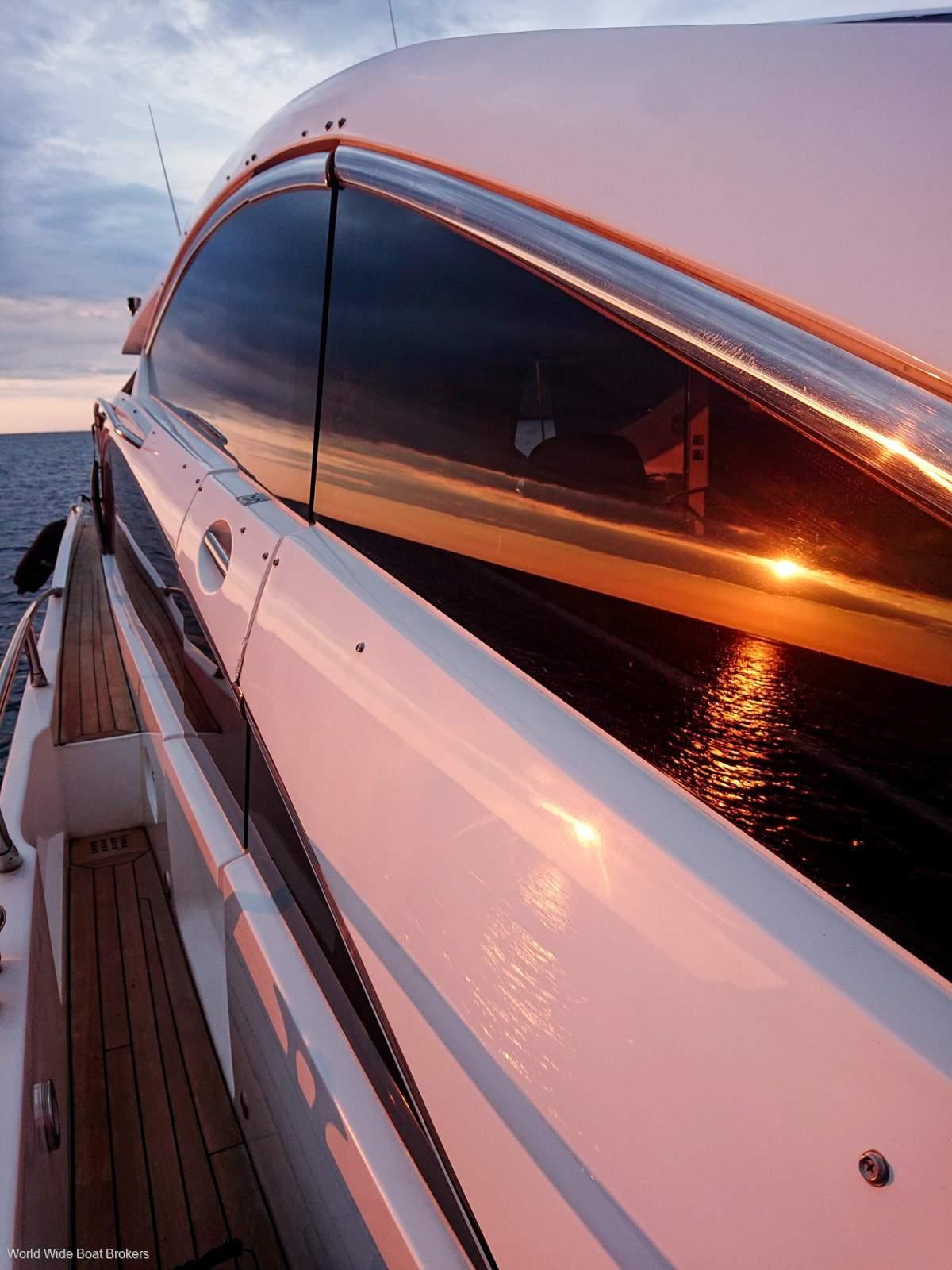 Sunseeker Predator 82, photo 4