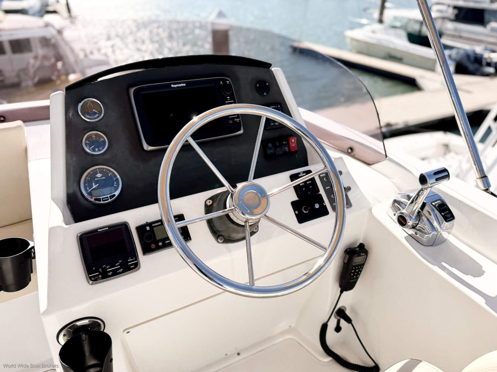 Beneteau Swift Trawler 34, photo 9